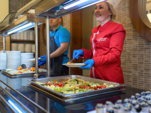 Food counter attendant jobs in Canada for foreigners