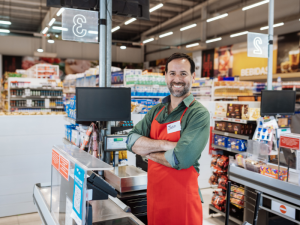 Cashier jobs in Canada for foreigners