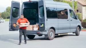 Delivery driver jobs in Canada for foreigners