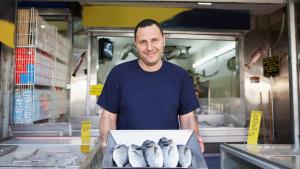 Fish plant worker jobs in Canada for foreigners